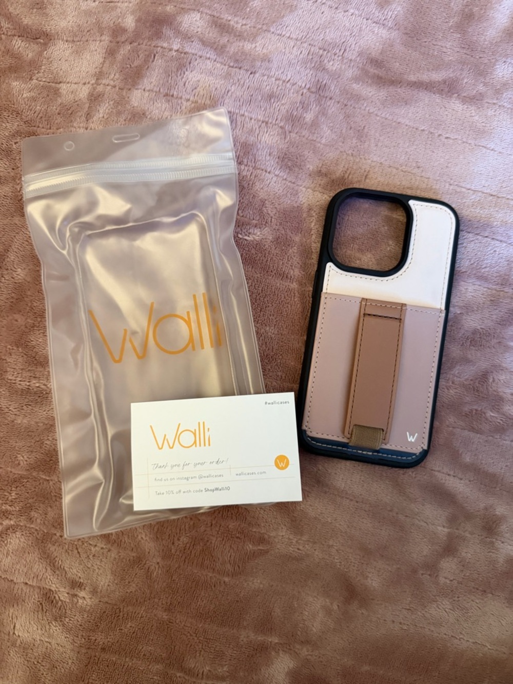Walli Pink & White Cardholder Phone Case iPhone 14 Pro